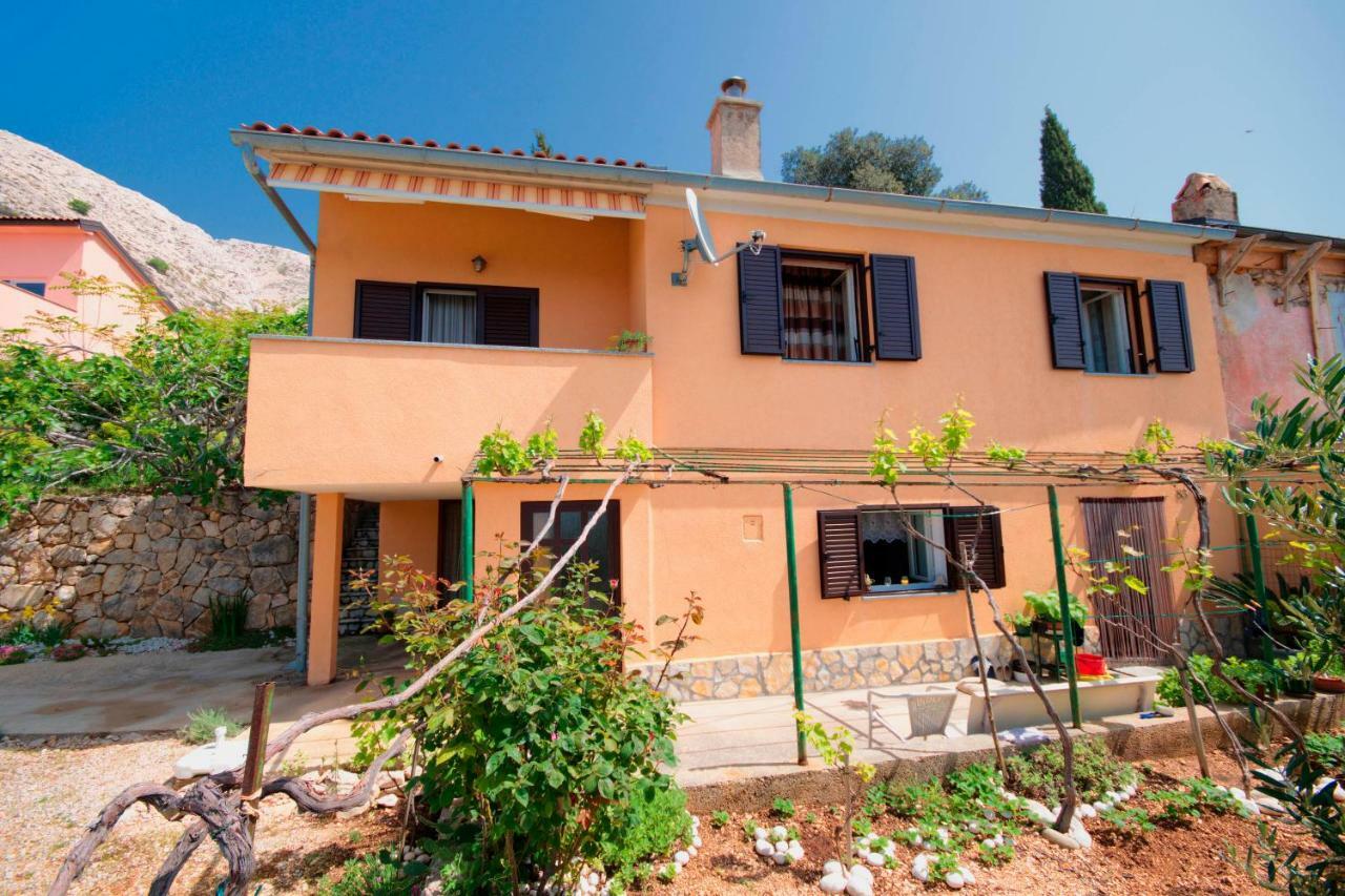 Studio Apartman Stara Baška Buitenkant foto